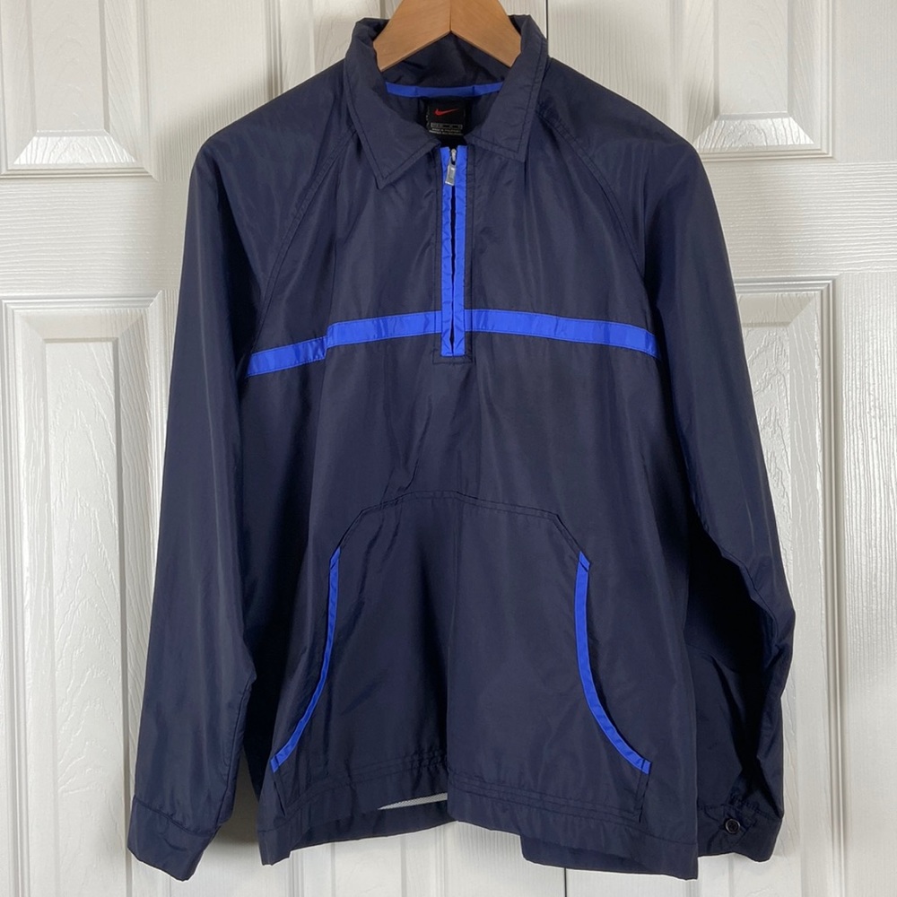 Nike pull over 1/4 zip windbreaker, women’s M